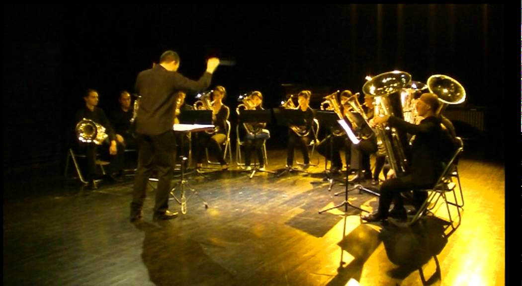 Adagio Cuerdas Barber: Ensemble de tubas y bombardinos del conservatorio Gijon