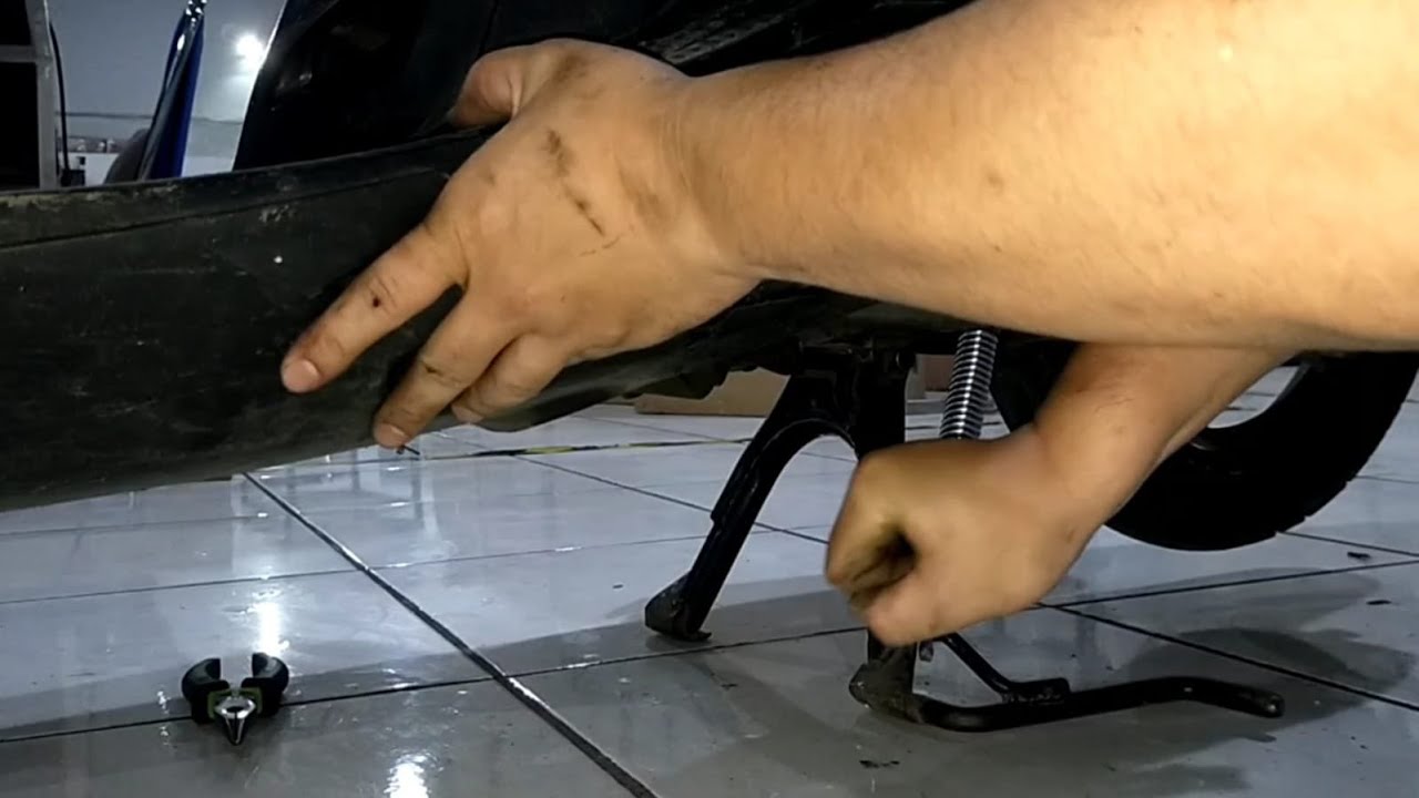 Pasang Standar Tengah Mio