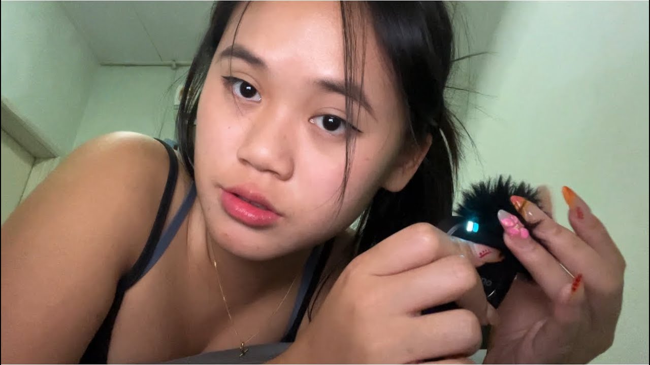 ASMR mini fluffy mic scratching at 12AM (I’m sleepy so you should be too) 