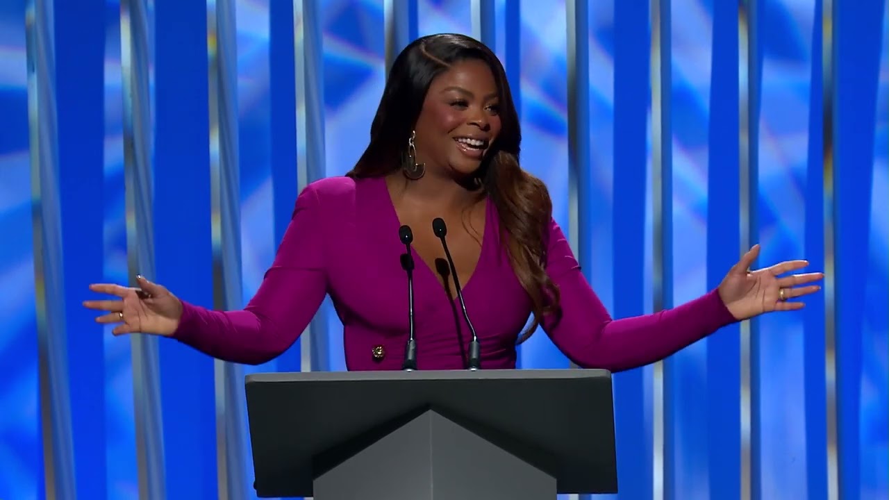 Watch Host Janelle James&rsquo; Opening Monologue at the 2023 Writers Guild Awards