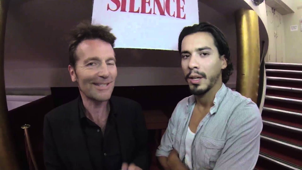 TEWFIK JALLAB (Le Smoking de Travers / Episode 20)