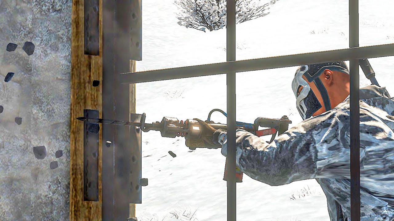 sneaking into a RAID base in Rust.