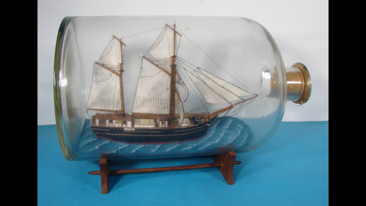 Exponate aus dem ehem. Buddelschiff Museum in Wedel bei Hamburg
