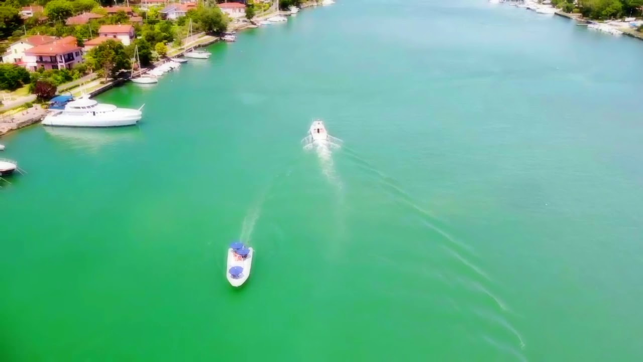Dji mavic mini in volo su BOCCA DI MAGRA UNA PERLA DELLA LIGURIA ❤️❤️❤️💯💯💯💯