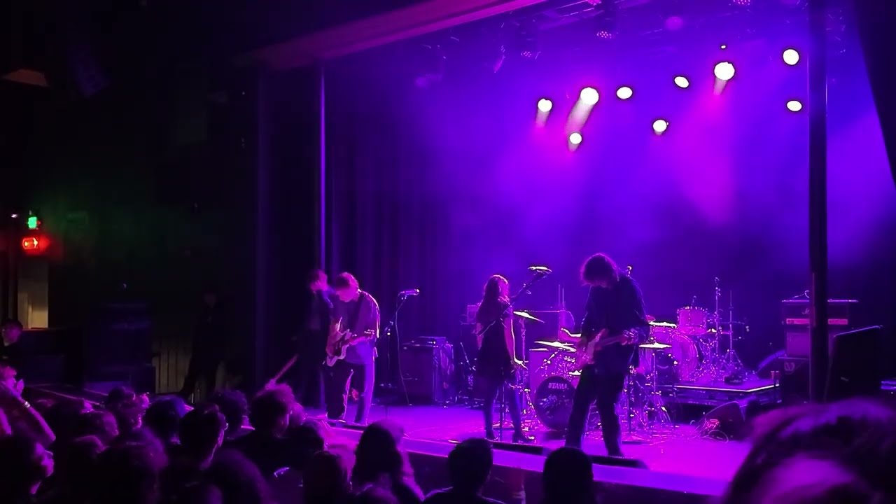 she's green -Live- The Observatory OC