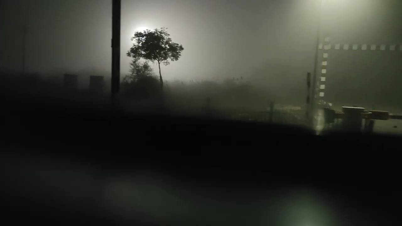 Jhansi junction ke pas