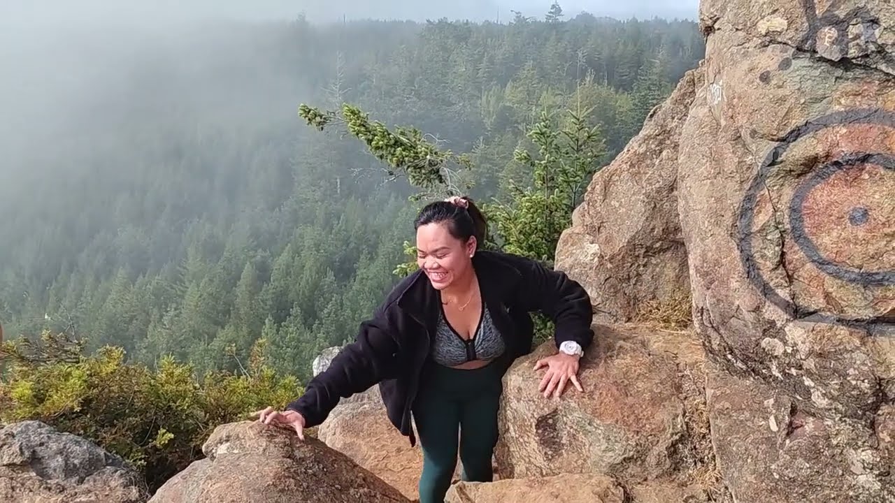 Beautiful views upon Strawberry Rock 