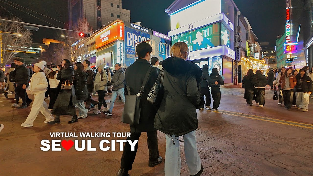 SEOUL CITY TRAVEL 43 - Hongdae Street, Christmas Lights, Yeonnam-dong Cafe Street, South Korea, 4K