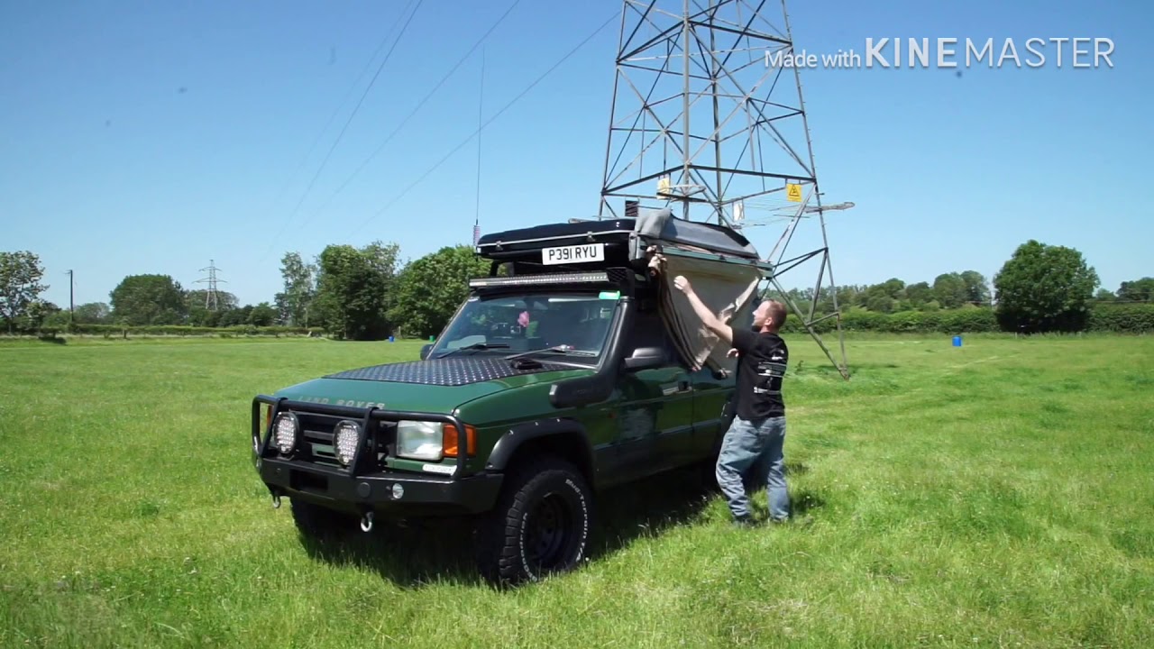 Discovery 300tdi camping with Direct4x4 roof tent and 270 awning