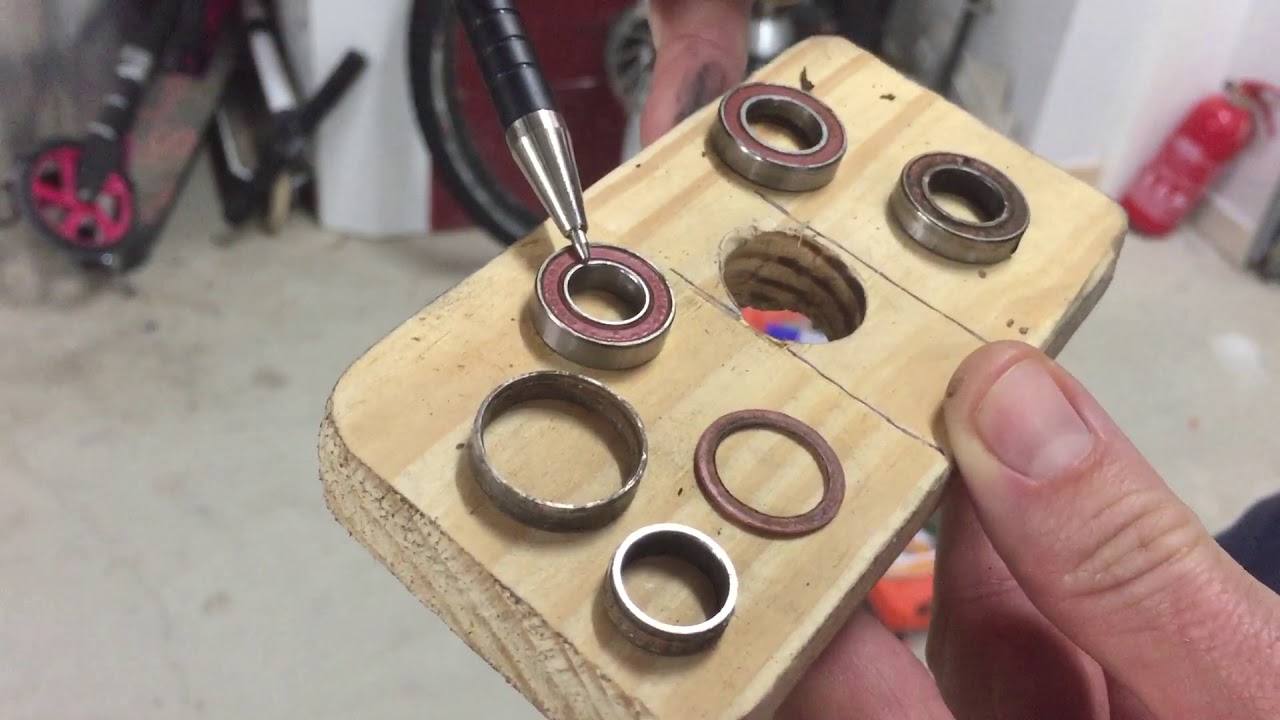 Remontage roulement de cadre specialized camber 2/2