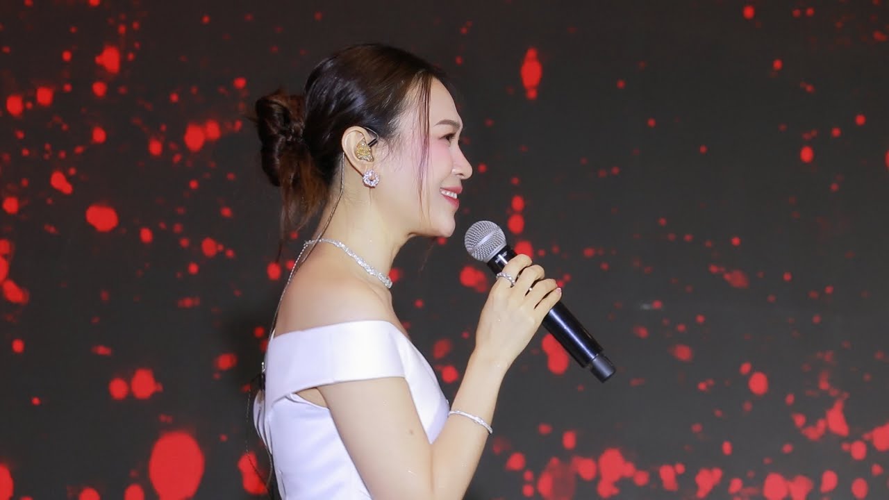 HẸN ƯỚC TỪ HƯ VÔ - MỸ TÂM trong sự kiện Nam Ngư Ớt Tỏi Lý Sơn | FancamHD 170824