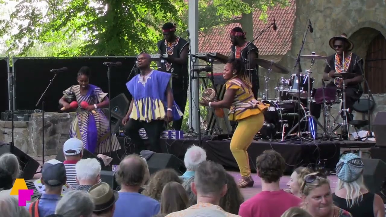 Alogte Oho & His Sounds of Joy - Yu Ya Yumma - Live at Afrika Festival Hertme 2022