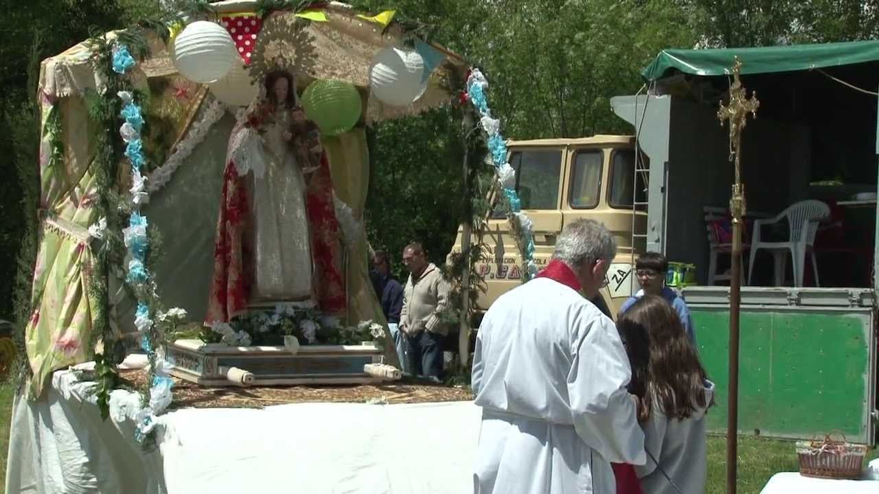FUENTES DE ROPEL ( Romeria) 2013