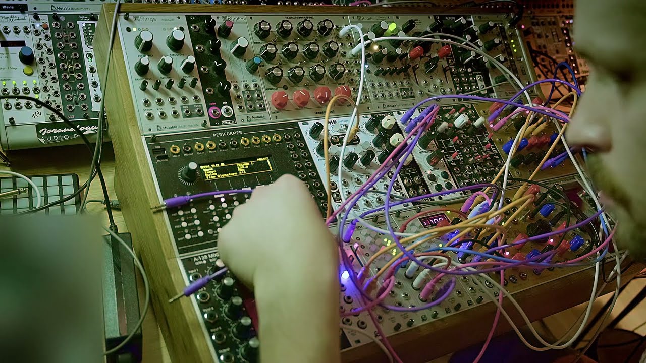 Jamuary 2023 - Day 4 - Patch from Scratch - Furthrrrr Generator & Leibniz Binary Subsystem