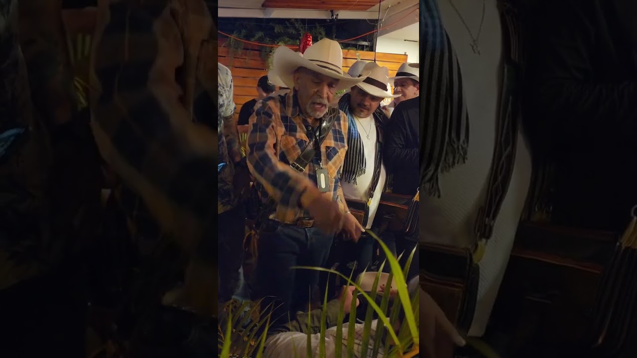 MOMENTOS QUE NO TIENEN PRECIO...GRACIAS MAESTRO MARIO TIERRA..
