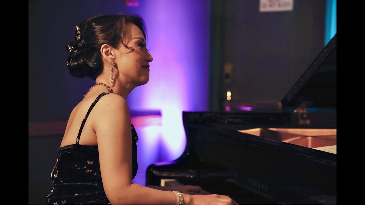 Yoko Miwa Trio plays 