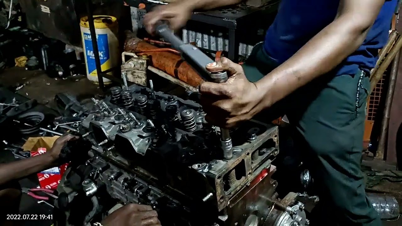 Tata Hitachi - Zaxis 120 Engine assemble