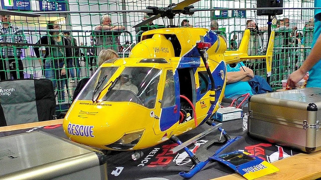 BIG SCALE RC BK-117 AMAZING ELECTRIC MODEL HELICOPTER INDOOR FLIGHT DEMONSTRATION