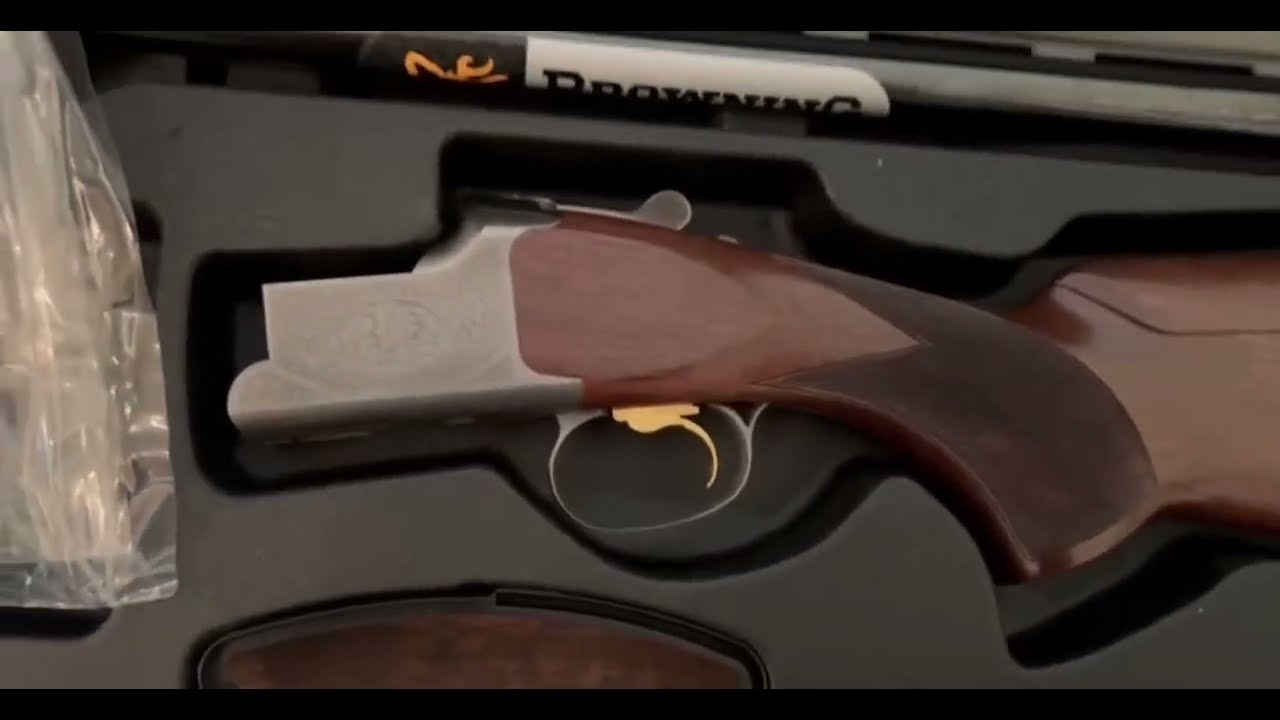Browning B525 sporter unboxing