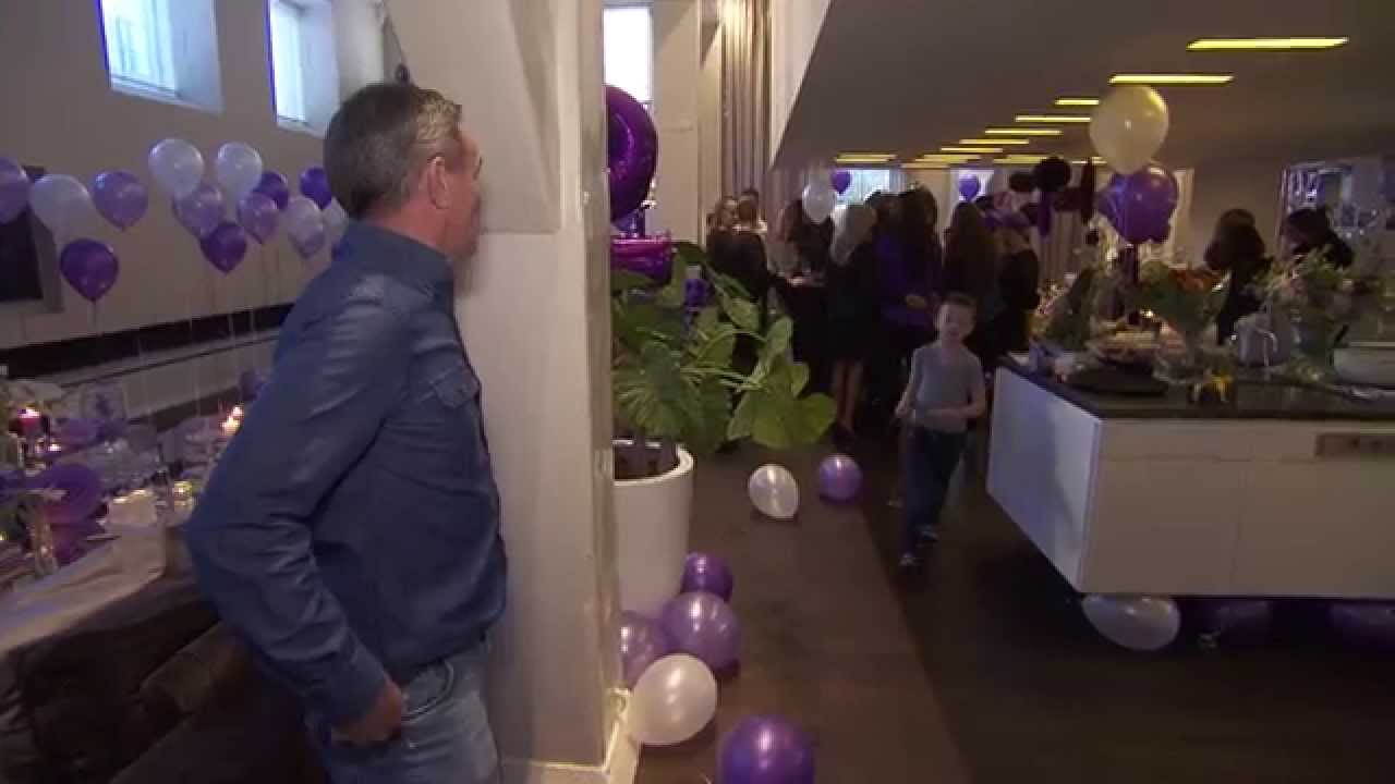 Barry moet kijken | Yolanthe