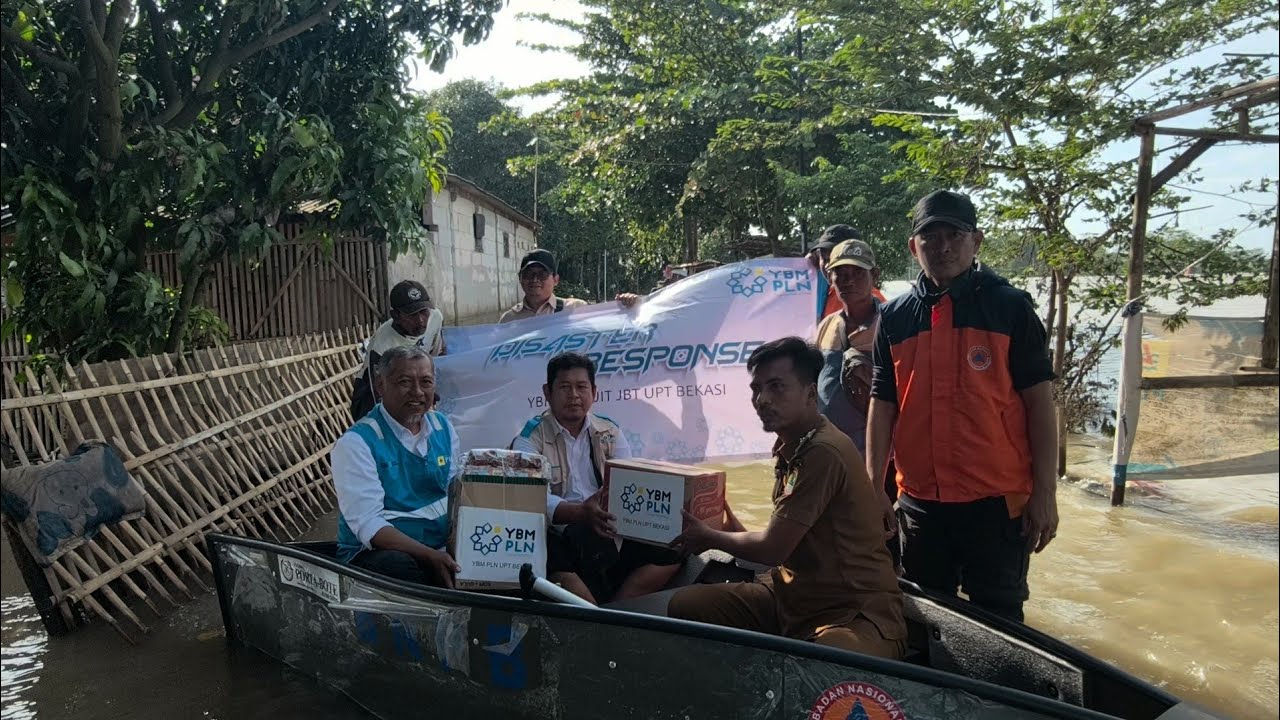 TERIMAKASIH BUAT PLN YANG SUDAH NGASIH BANTUAN TERHADAP WARGA KAMI DESA SUKAMAKMUR KARAWANG