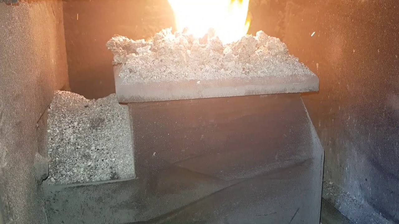 KOCIOŁ MALINA 19KW