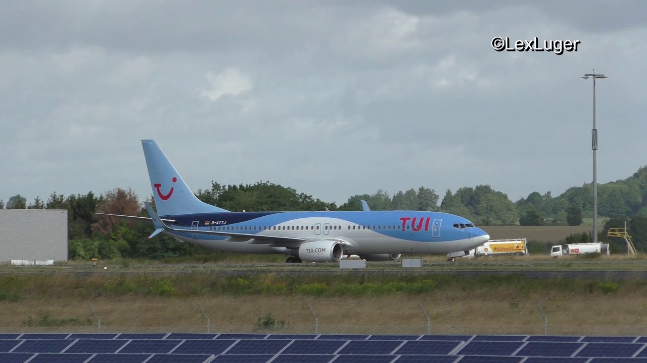 TUIfly 737-800 *Seitenwind Landung* am Flughafen Saarbrücken