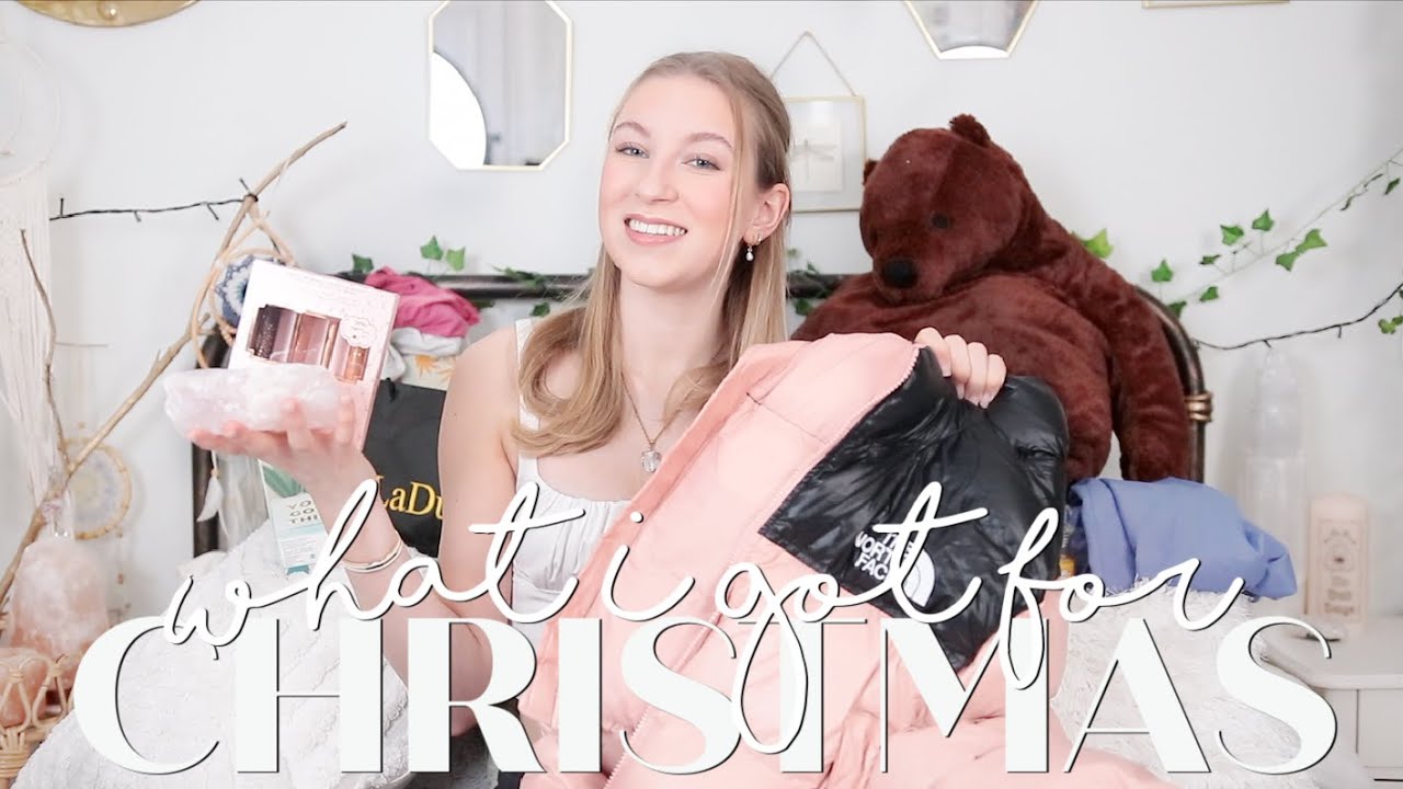 WHAT I GOT FOR CHRISTMAS 2022! | Coco's World