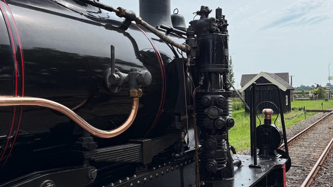 Steamtram & boat