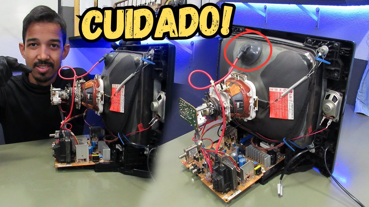 Não abra sua TV de Tubo CRT sem ver isso: como descarregar o tubo e os capacitores de uma TV antiga