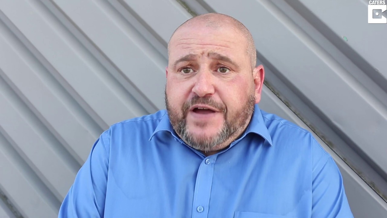 Bare Knuckle Boxers Battle It Out