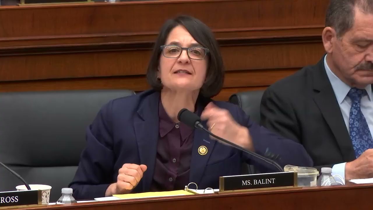 Rep. Becca Balint Confronts Kristi Noem on Lawless Behavior at DHS