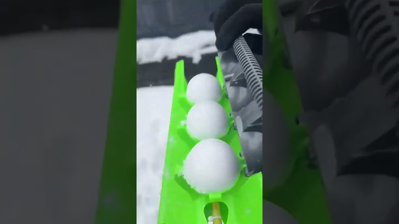 Snowball launcher