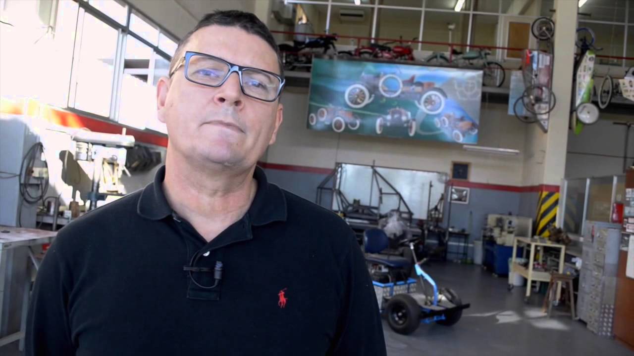 Um giro pela ULBRA - Engenharia Automotiva