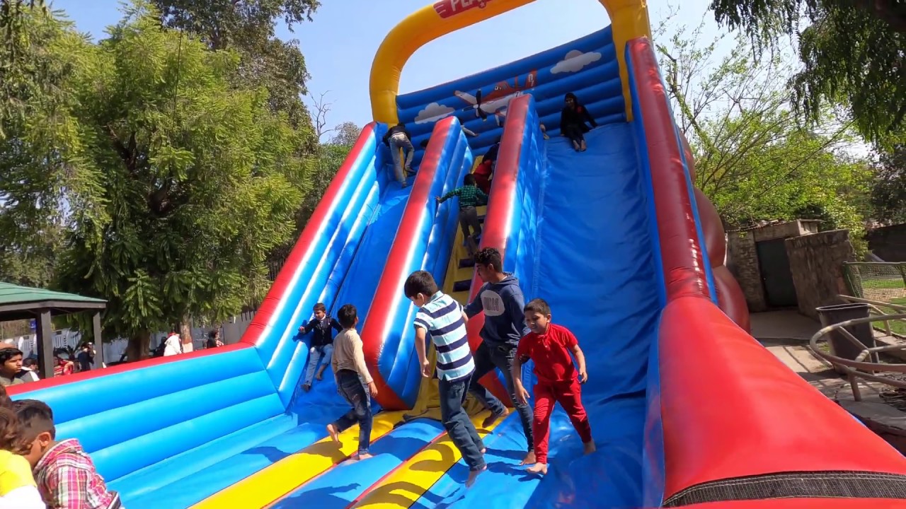 Kids Jumping Castle at Lahore Zoo Pakistan لاہور چڑیا گھر