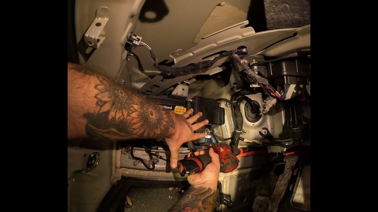 2013 Cadillac ATS battery removal and install