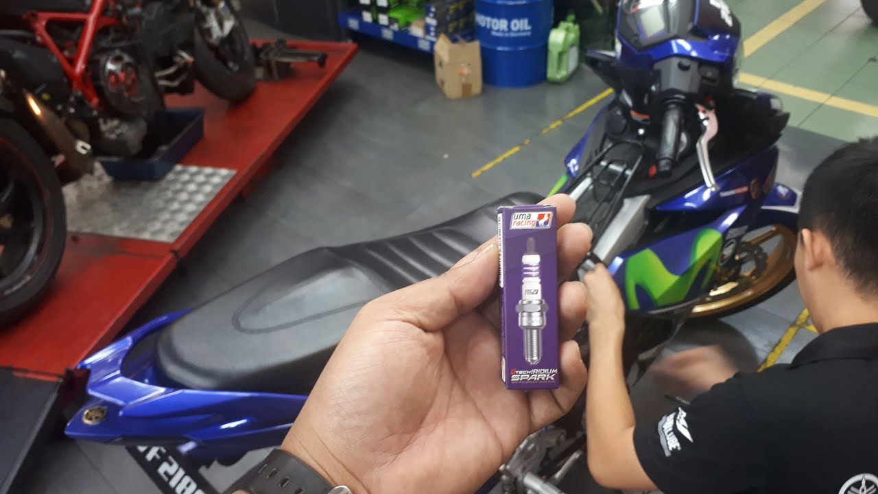 Y15ZR  PASANG PLUG UMA IRIDIUM 9R