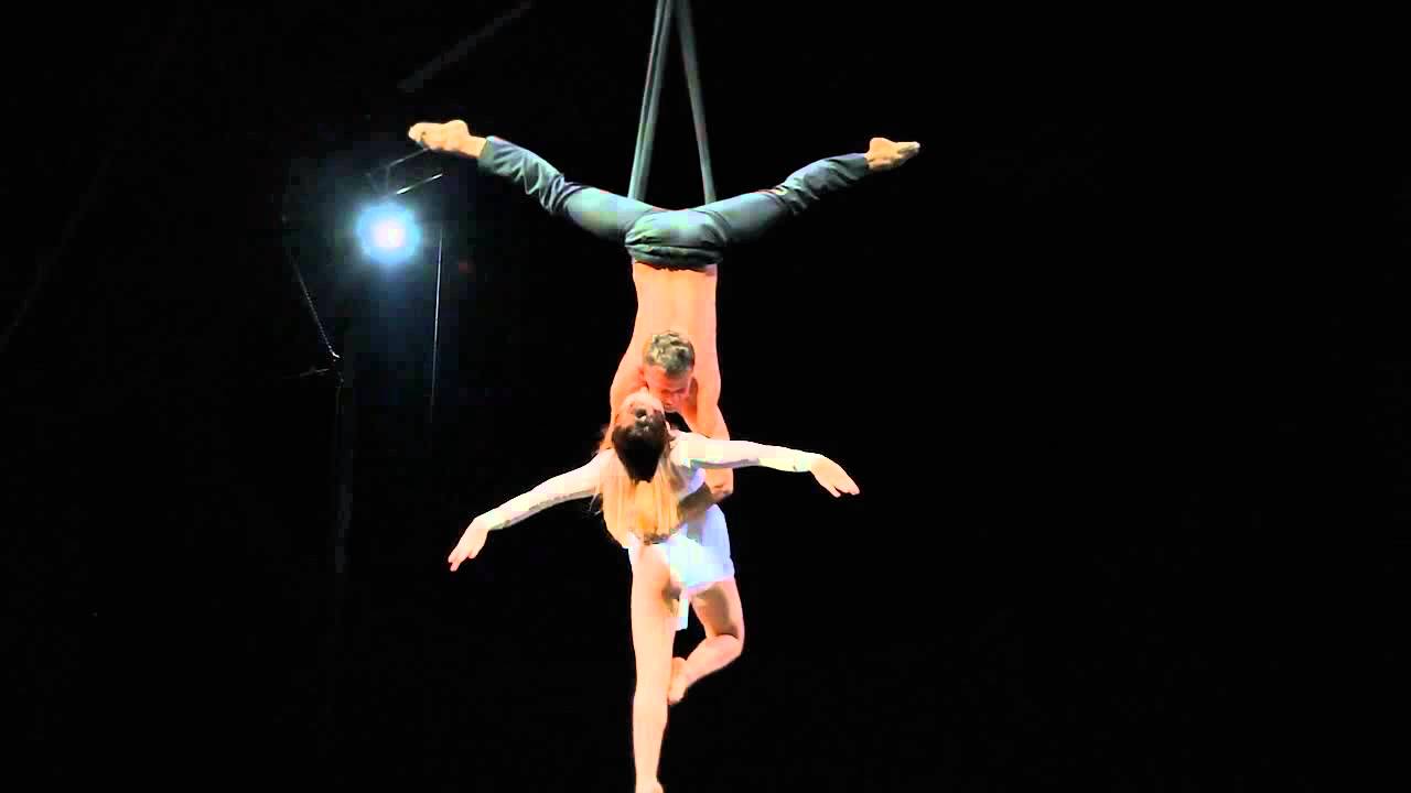 Aerial Straps Duo