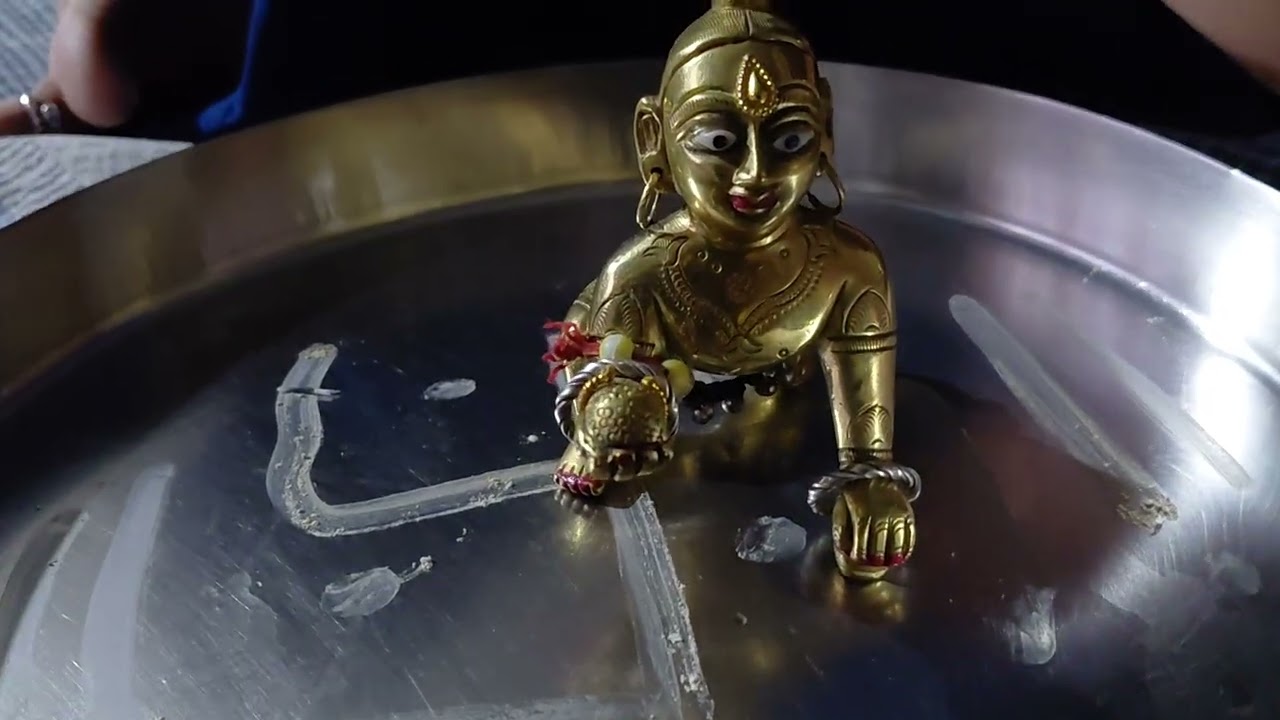 लड्डू गोपाल शाही स्नान जय राधा रानी की🩷🩵❤️💚🧡💙💖🧡👏🩵✨️💕💕💕