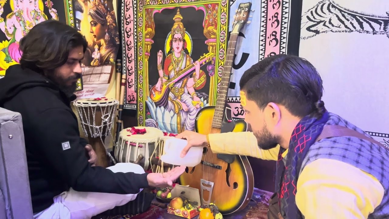 बसंत पंचमी के आप सभी को शुभकामनाएं। || Parmanand BNS tabla || #india #varanasi #puja #tabla #music 