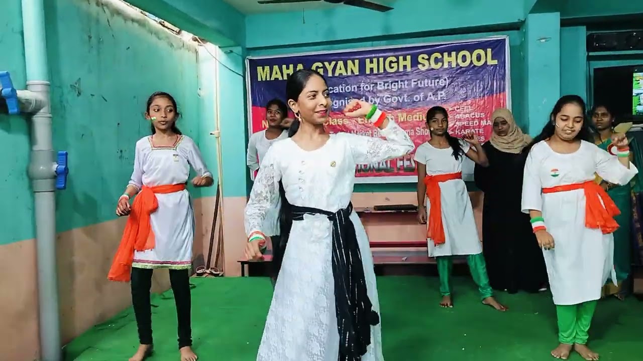 15 AUG 2023 MAHA GYAN HIGH SCHOOL-INDEPENDENCE DAY *AYE WATAN* DANCE BY 7TH STD STUDENTS