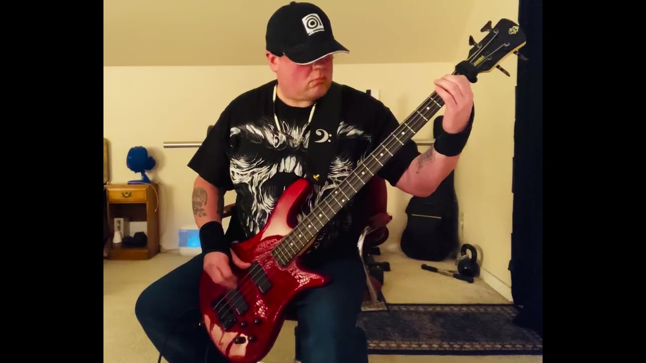 Sacred Reich - Crimes against humanity (Bass Cover) ☠️🤯☠️ 