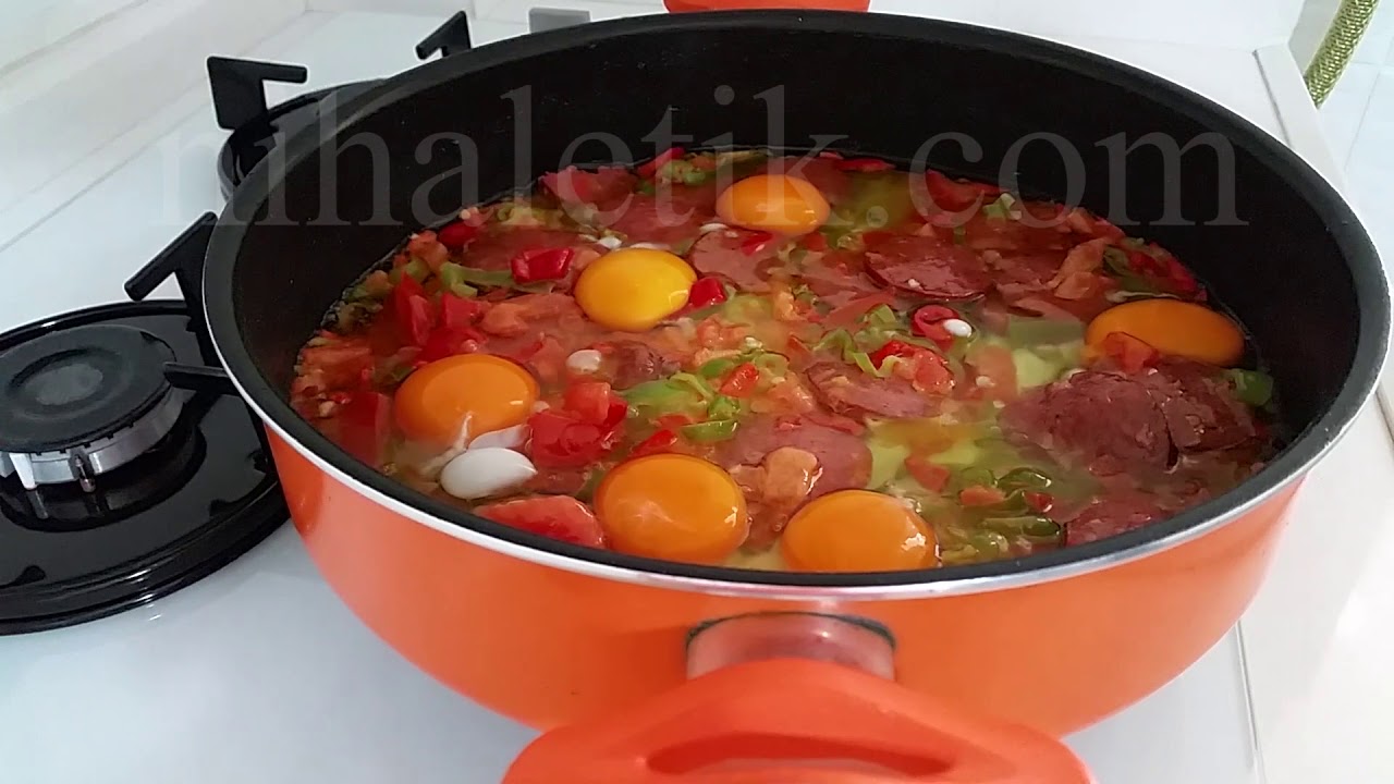 SUCUKLU KAVURMA (KAHVALTILIK TARİFLER )