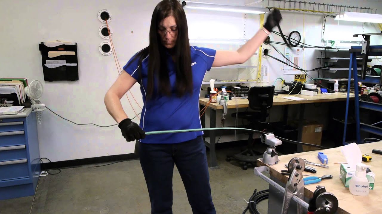 Technical Video: How to Prepare the ends of optical fiber ribbon cable for splicing