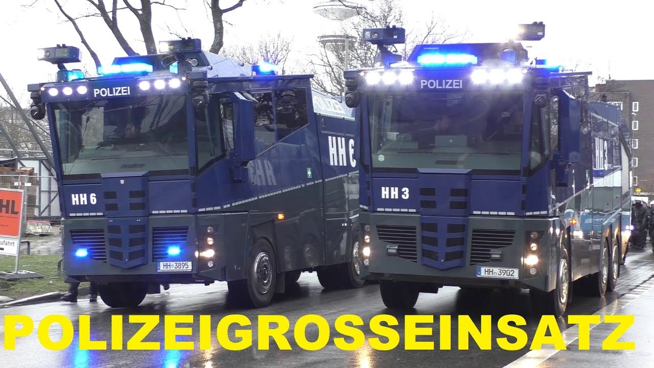 [POLIZEIGROSSEINSATZ] LOKALDERBY HSV VS SANKT PAULI
