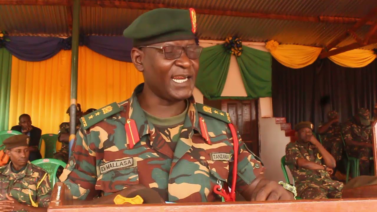 WAHITIMU WA JKT KANEMBWA KIGOMA WAKIPIGA KWATA KIKAKAMAVU, AMANI NA KUILINDA NCHI NDIO KIAPO CHAO.