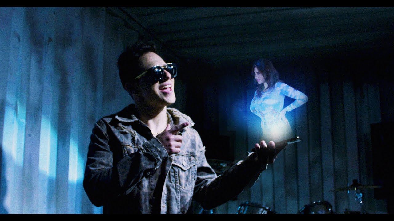 Agustín Junior, Karen Paola - Santa (Official Video)