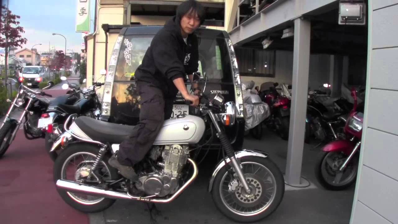 SR400　3型　パールホワイト　参考動画　キック始動の仕方3種類