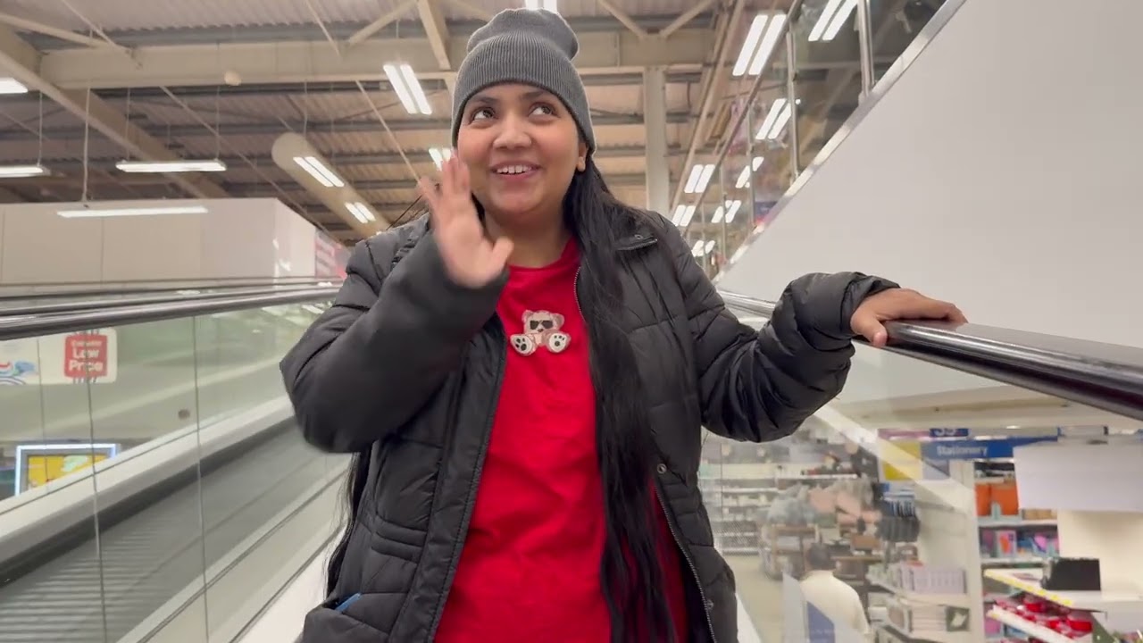 New Mom Reality in UK 🇬🇧 | Hairfall, Shopping & Baby Smiles 👶❤️