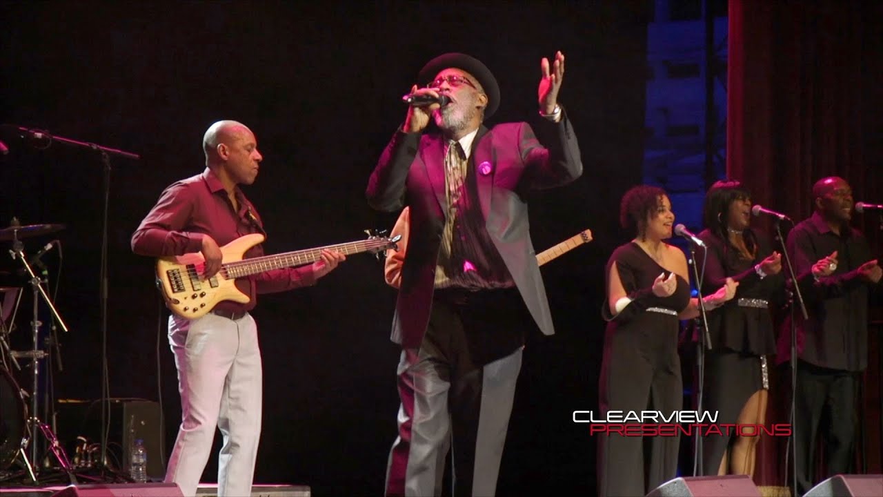 Vivian Jones Mini Concert